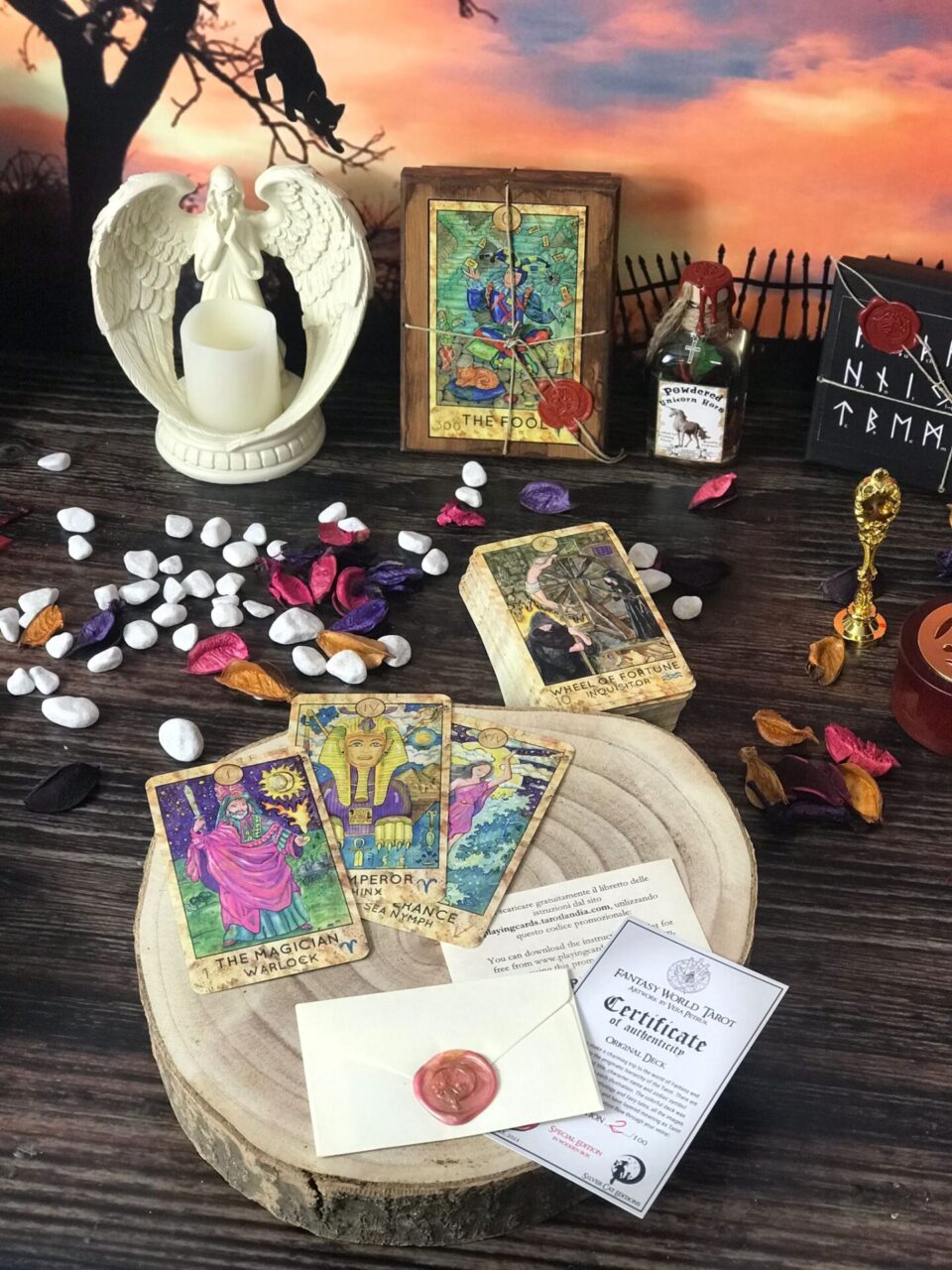 FANTASY WORLD TAROT Special Limited Edition numbered of 100 copies in Wooden Box