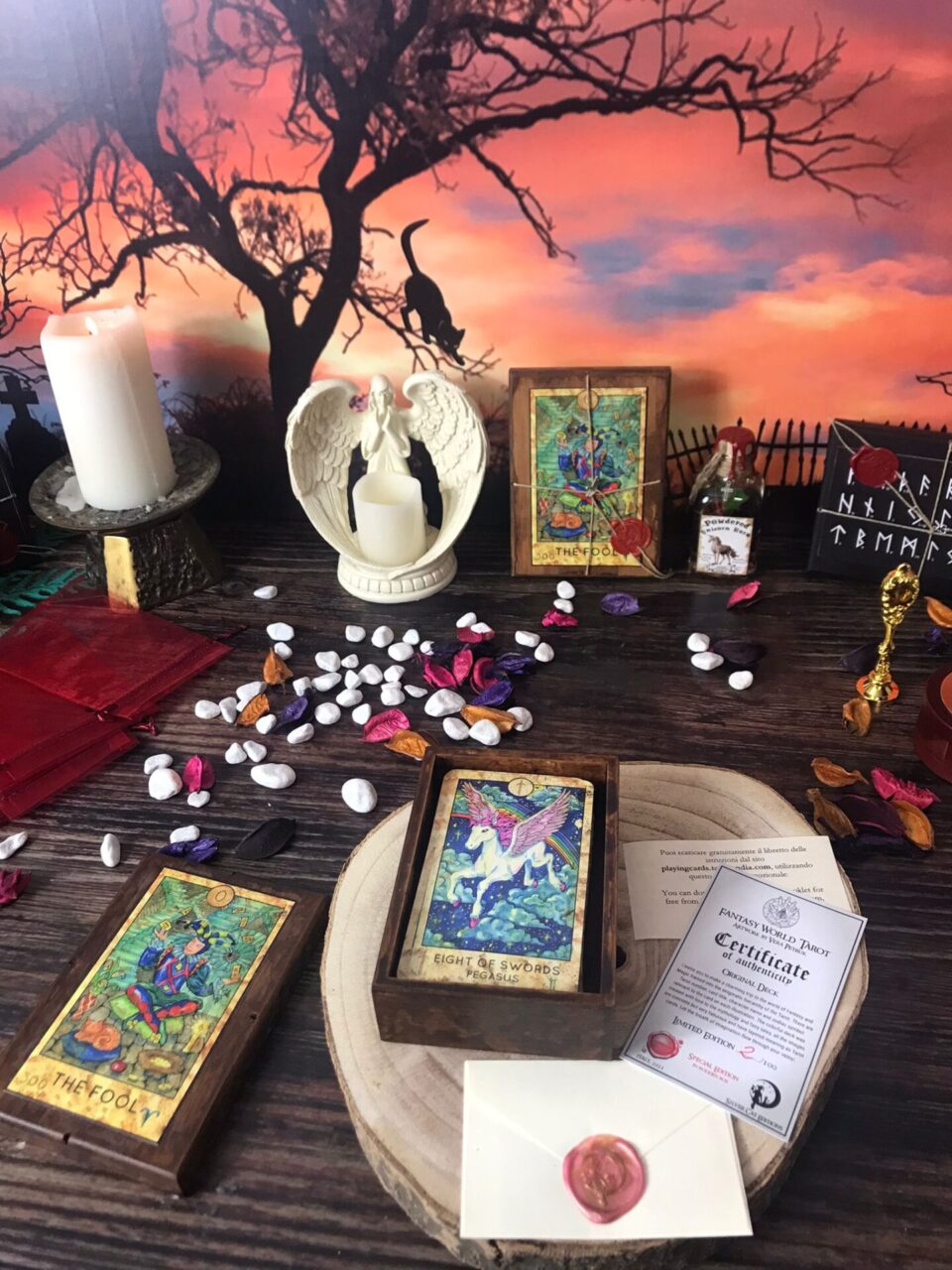 FANTASY WORLD TAROT Special Limited Edition numbered of 100 copies in Wooden Box