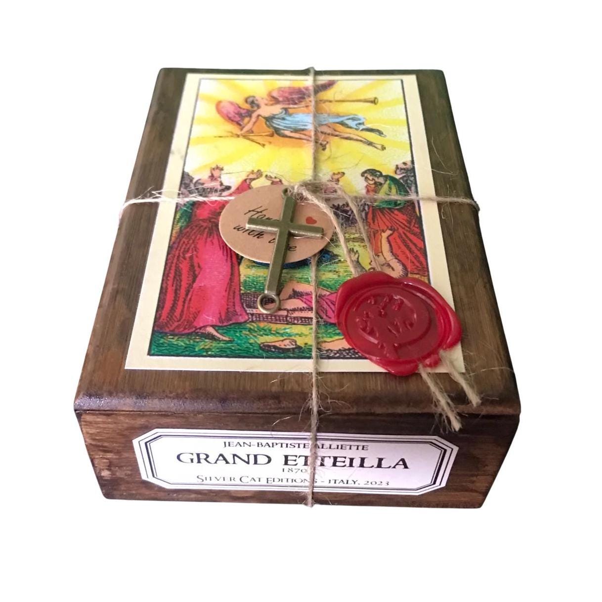 Grand Etteilla Tarot - Special Limited Edition in Wooden Box - Silver Cat Editions