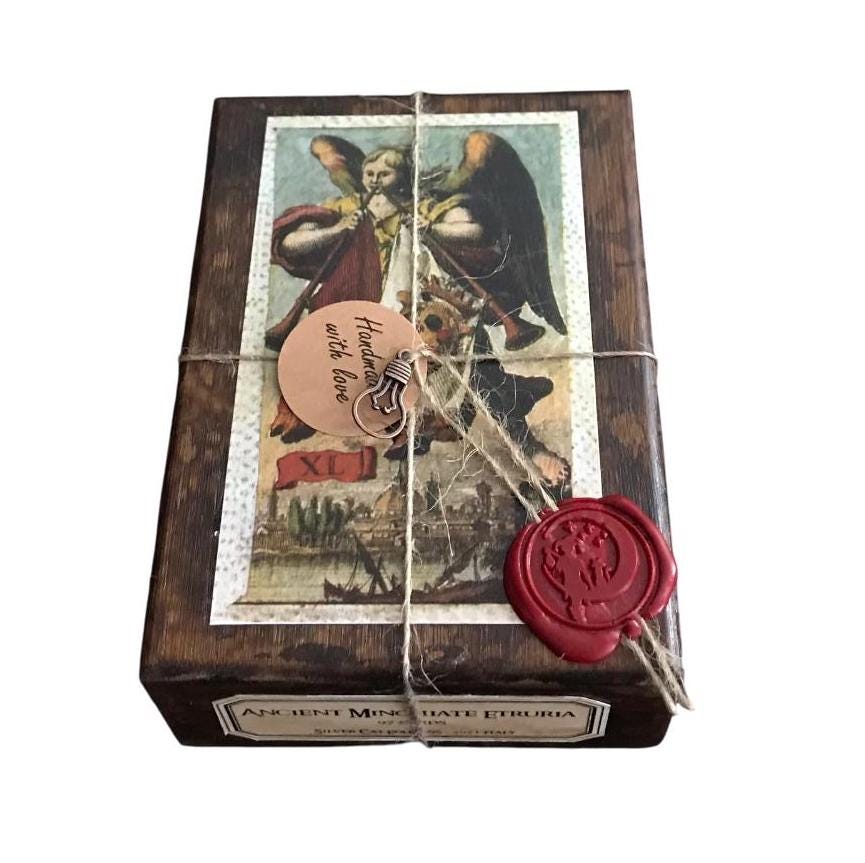 Tarot Ancient Minchiate Etruria - Special Limited Edition in Wooden Box - Silver Cat Editions